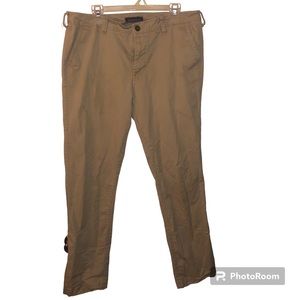 Aeropostale 36/32 Slim Straight Khakis